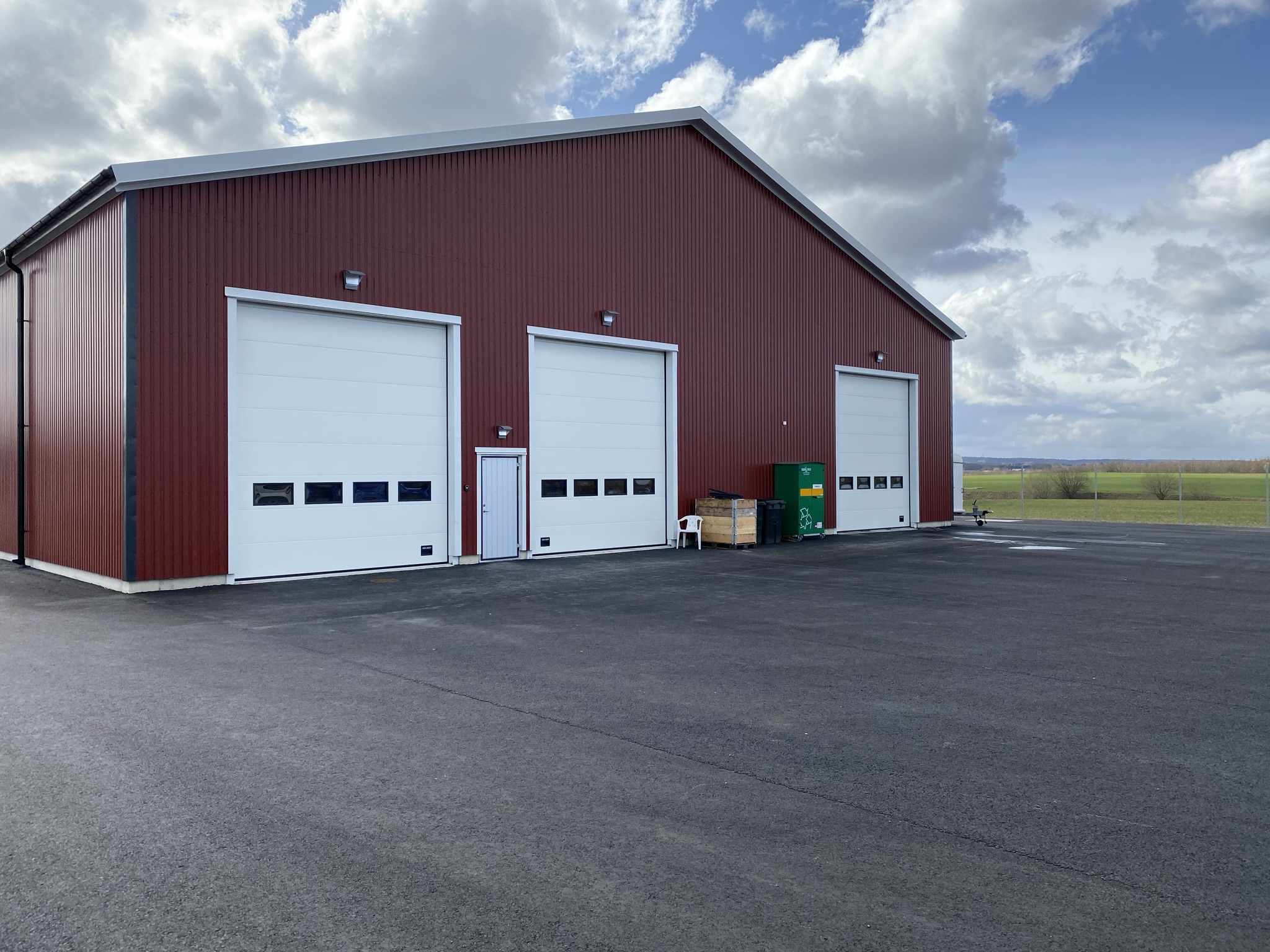 Ravingatan 18, Baksida